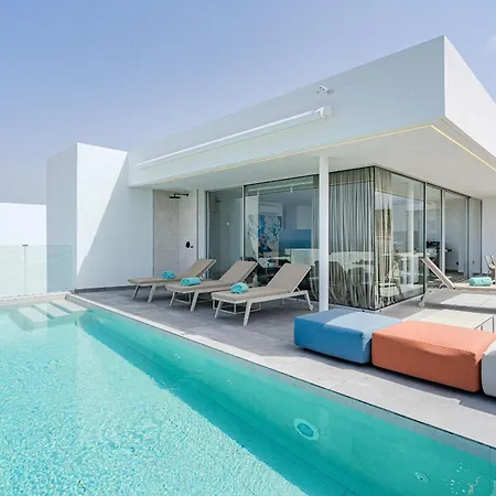 Bellavista - Infinity Heated Pool, Panoramic Views And Bbq Villa *